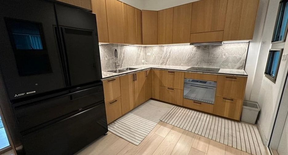 Haus zur Miete mit 3 Zimmer in Bueng Kum, Bangkok