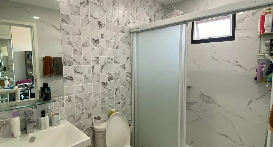 For rent 3 bedrooms townhouse in Suan Luang, Bangkok