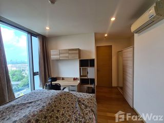 For rent 2 bedrooms condo in Yan Nawa, Bangkok