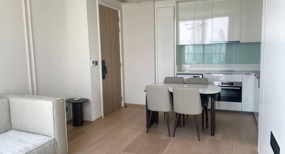 For rent 1 bed condo in Sathon, Bangkok