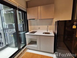 For rent 1 bed condo in Huai Khwang, Bangkok