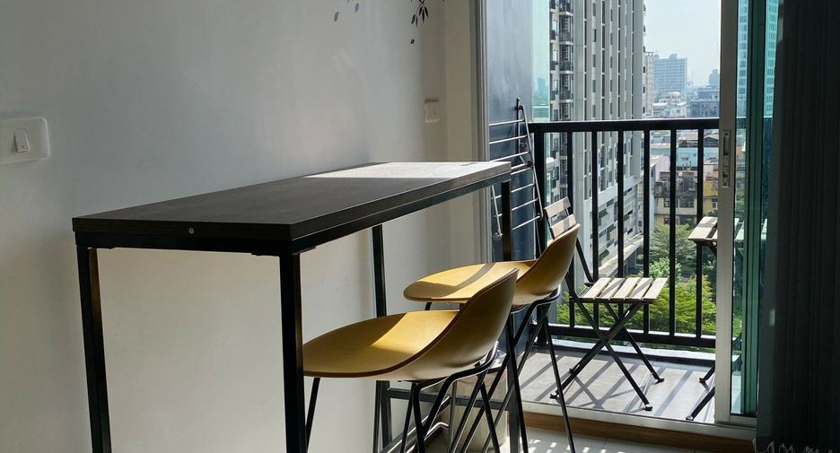 For rent 1 bed condo in Watthana, Bangkok