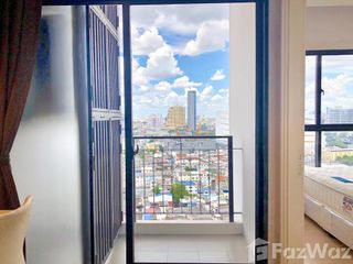 À louer 1 chambre condo à Khlong San, Bangkok