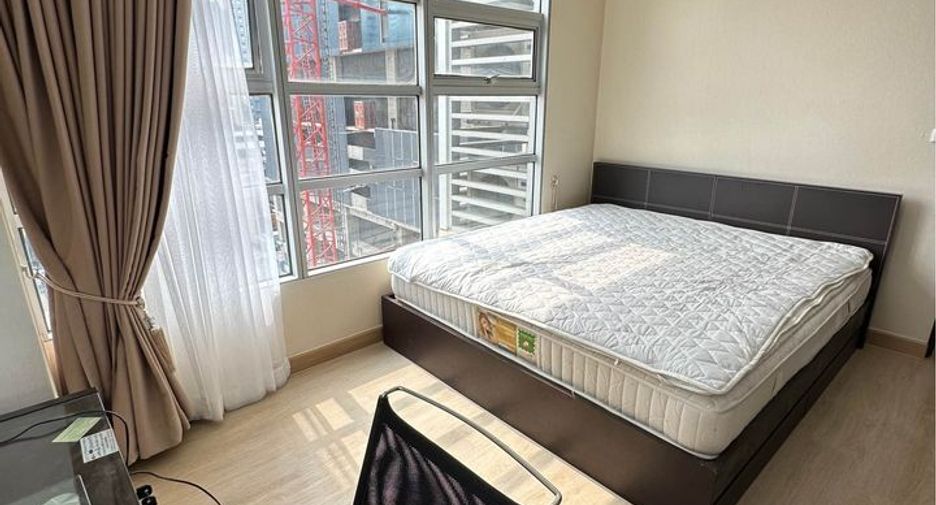 For rent 1 bed condo in Ratchathewi, Bangkok