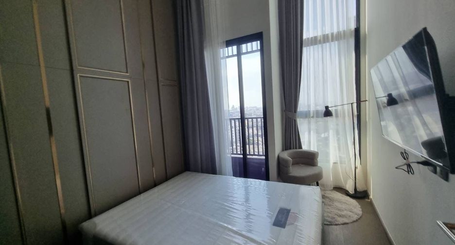 For rent 2 bedrooms condo in Bang Rak, Bangkok