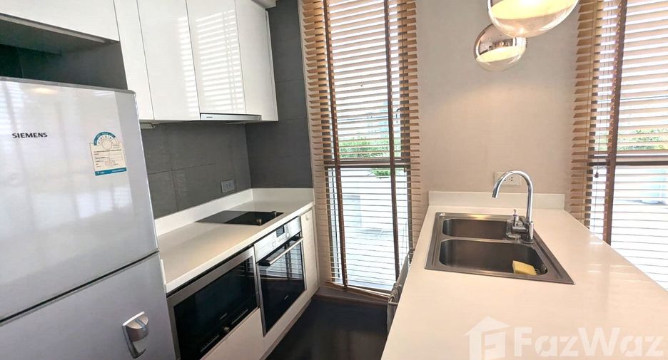 For rent 1 bed condo in Khlong Toei, Bangkok