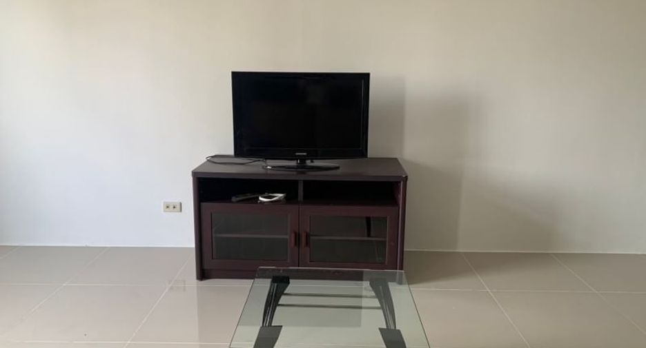 For rent studio condo in Khlong Toei, Bangkok