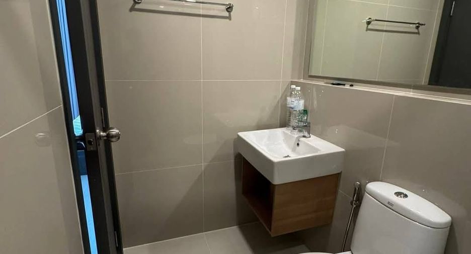 Condo en alquiler de 2 habitaciones en Bang Na, Bangkok