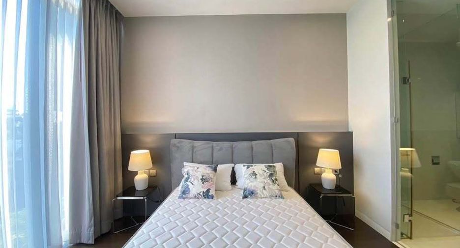 For rent 2 bedrooms condo in Khlong Toei, Bangkok