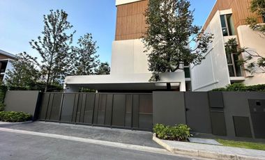 出租 3 卧室 独立屋 在 Saphan Sung, 曼谷
