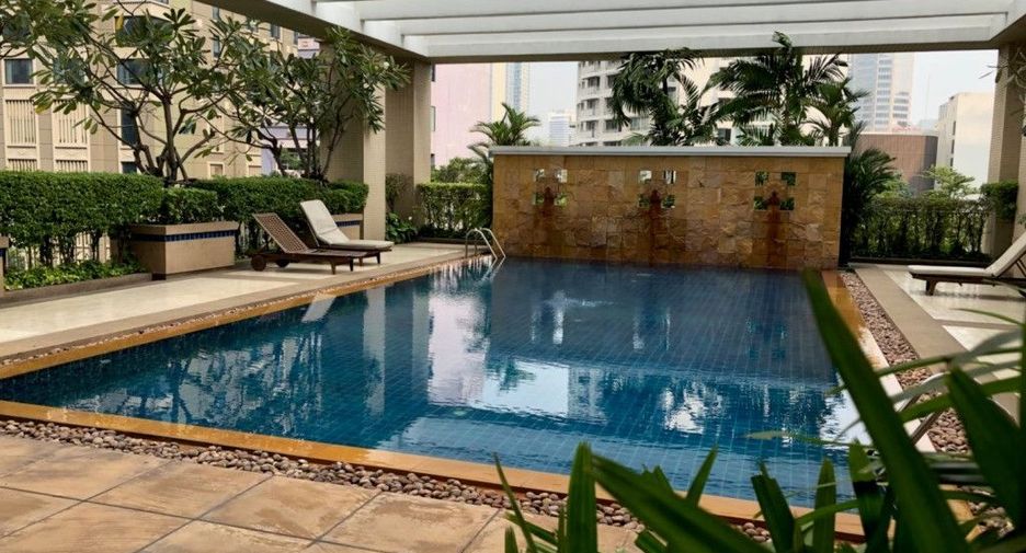 For rent 1 bed condo in Pathum Wan, Bangkok