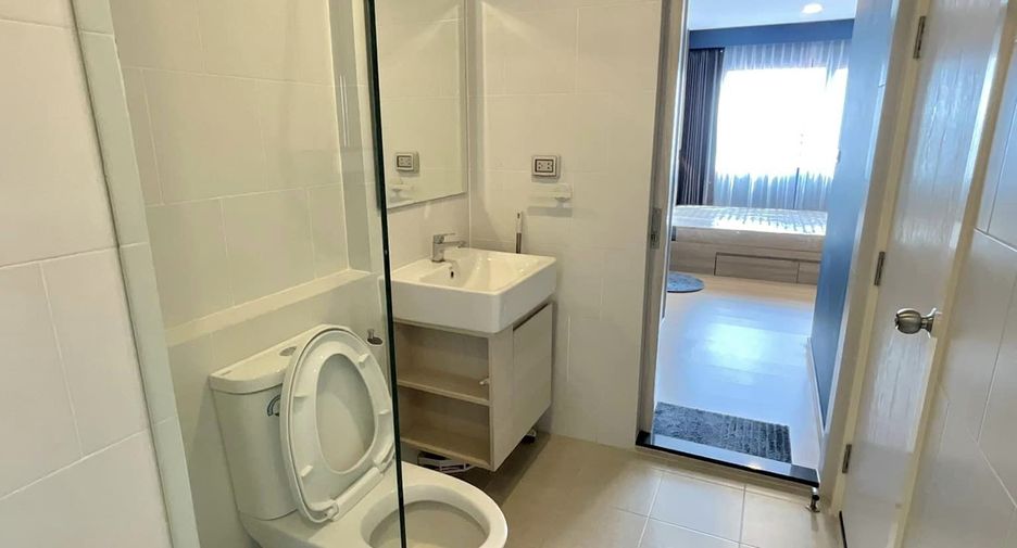 For rent 1 bed condo in Wang Thonglang, Bangkok