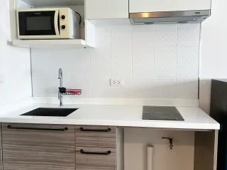For rent studio condo in Yan Nawa, Bangkok