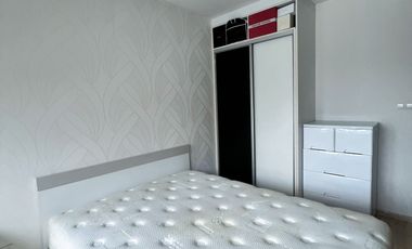 For rent studio condo in Yan Nawa, Bangkok