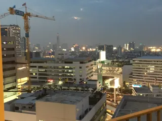 For rent 3 bedrooms condo in Huai Khwang, Bangkok