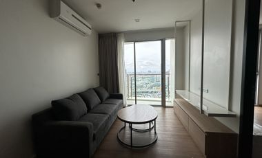 À louer 3 chambres condo à Khlong Toei, Bangkok