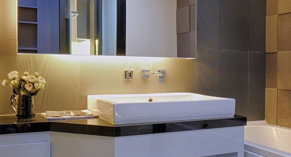 For rent 1 bed condo in Huai Khwang, Bangkok