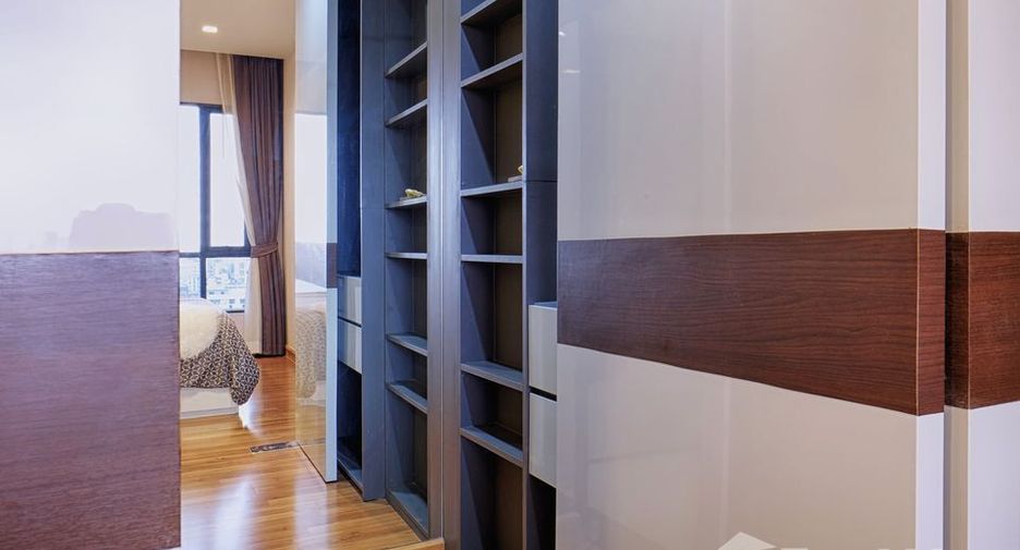 For rent 1 bed condo in Huai Khwang, Bangkok