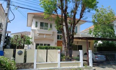 For rent 4 bedrooms house in Lat Krabang, Bangkok