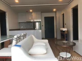 For rent 2 bedrooms condo in Yan Nawa, Bangkok