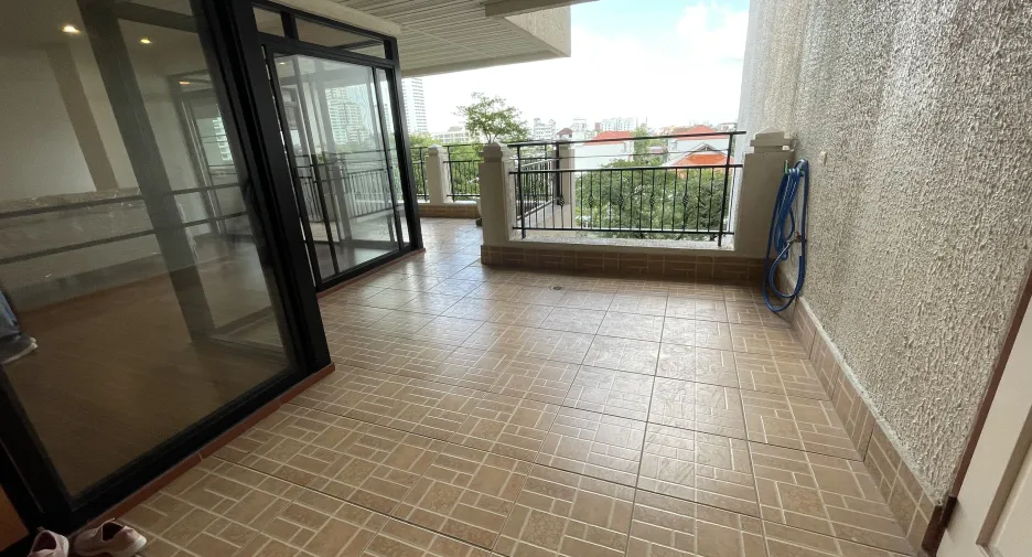 Wohnung zur Miete mit 3 Zimmer in Watthana, Bangkok
