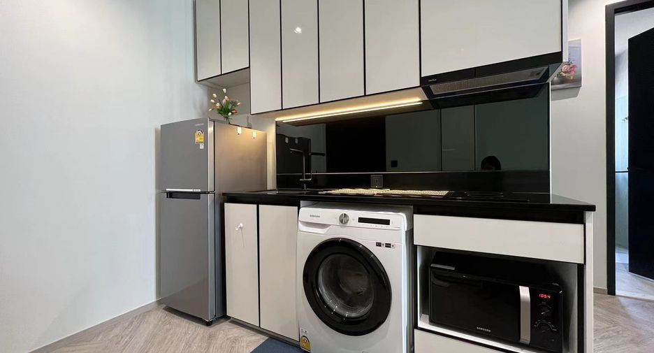 For rent 2 bedrooms condo in Khlong San, Bangkok