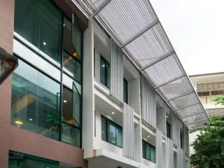 Local comercial en alquiler de 9 habitaciones en Watthana, Bangkok