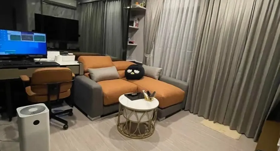 Wohnung zur Miete mit 1 Zimmer in Huai Khwang, Bangkok