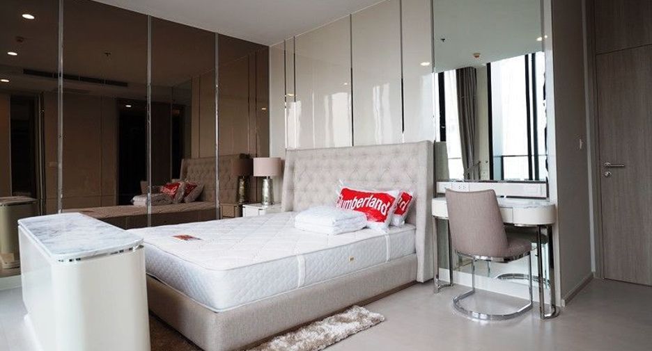 À louer 2 chambres condo à Pathum Wan, Bangkok