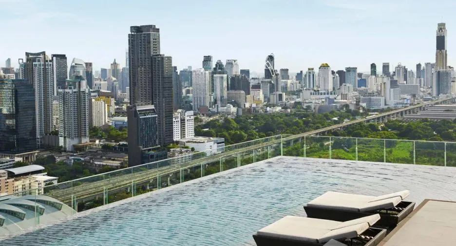 Condo en alquiler de 2 habitaciones en Huai Khwang, Bangkok