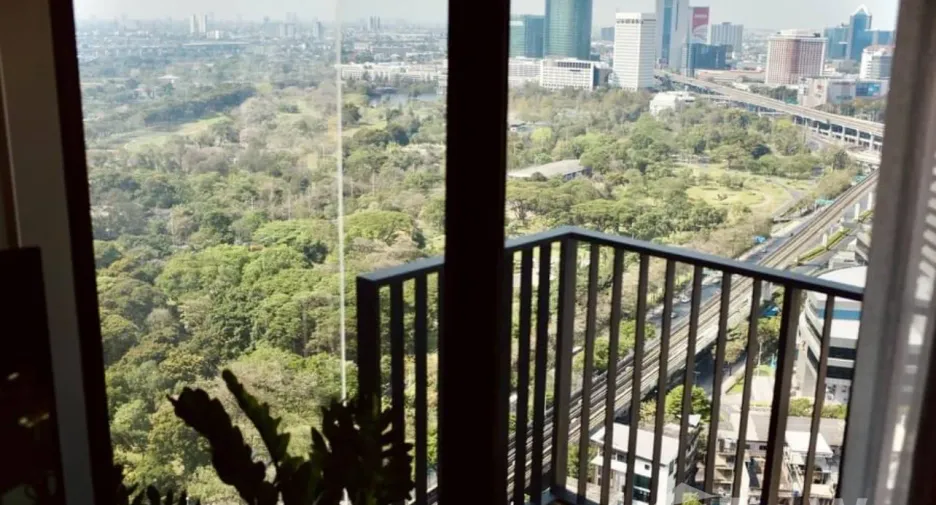 For rent 2 bedrooms condo in Chatuchak, Bangkok