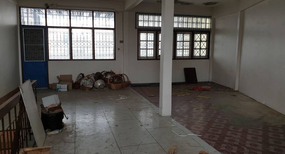 For rent office in Samphanthawong, Bangkok
