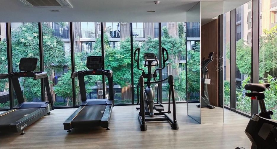For rent 1 bed condo in Khlong Toei, Bangkok