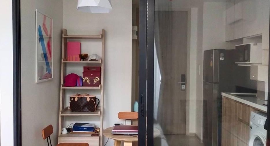 For rent 1 bed condo in Khlong Toei, Bangkok