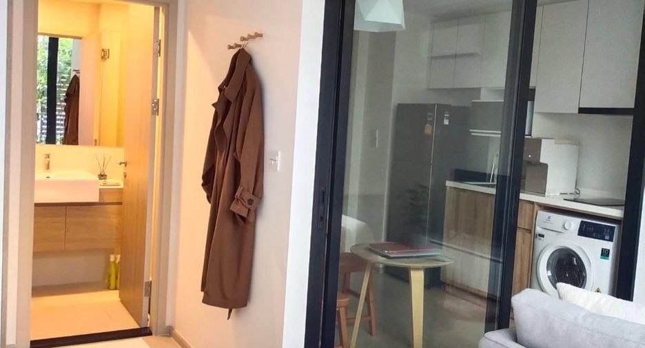 For rent 1 bed condo in Khlong Toei, Bangkok