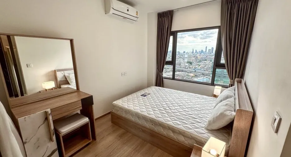 For rent 1 bed condo in Khlong Toei, Bangkok