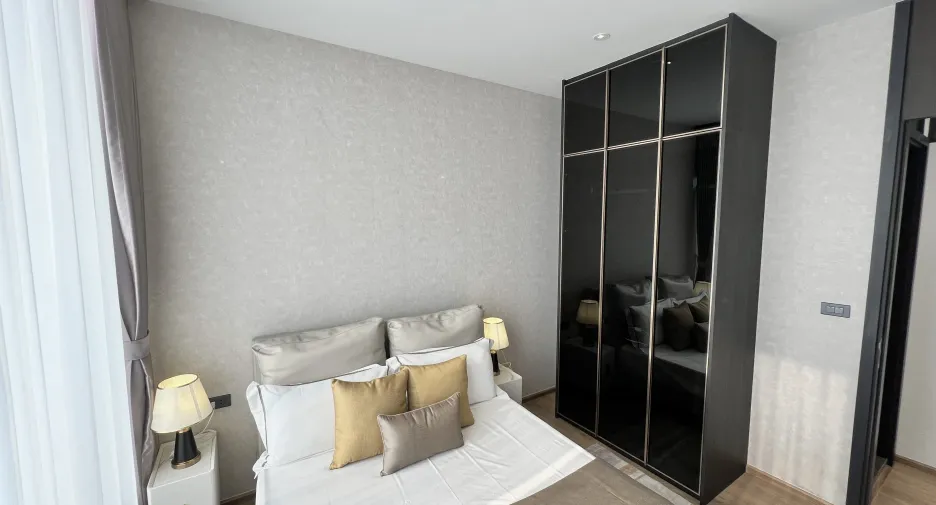For rent 3 bedrooms condo in Watthana, Bangkok