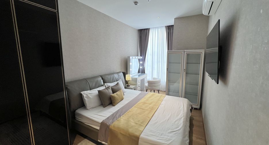For rent 3 bedrooms condo in Watthana, Bangkok