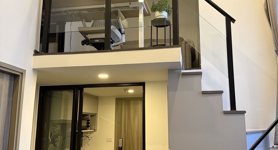 For rent 2 bedrooms condo in Chatuchak, Bangkok