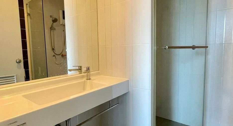 For rent studio condo in Phasi Charoen, Bangkok