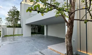 For rent 4 bedrooms house in Bang Phli, Samut Prakan