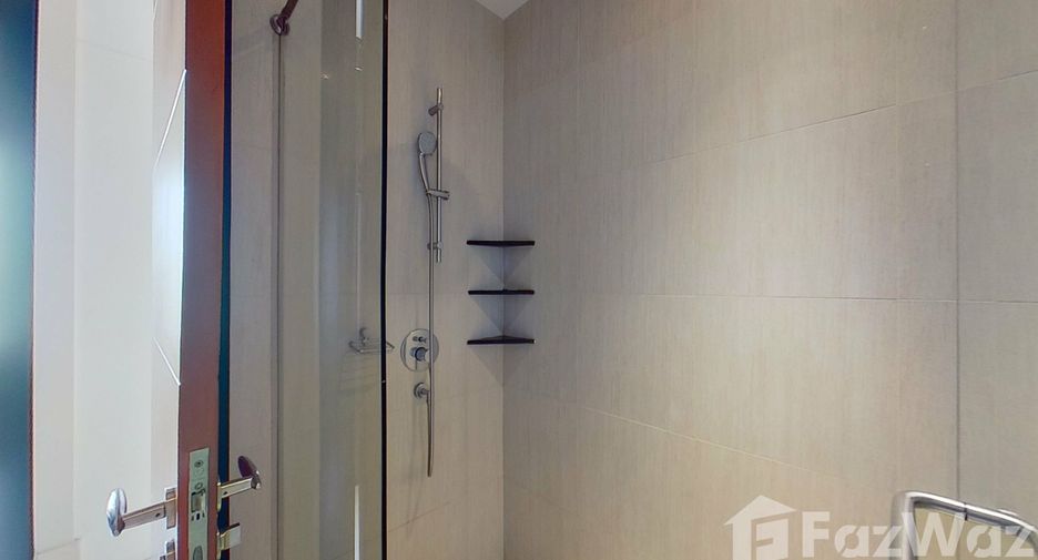 For rent 2 bedrooms condo in Sathon, Bangkok