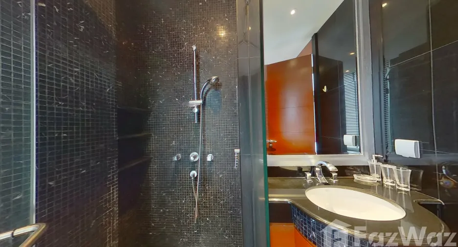 For rent 2 bedrooms condo in Sathon, Bangkok