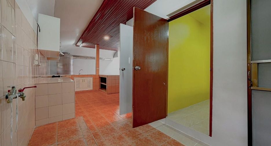 出租 5 卧室 独立屋 在 Bang Na, 曼谷