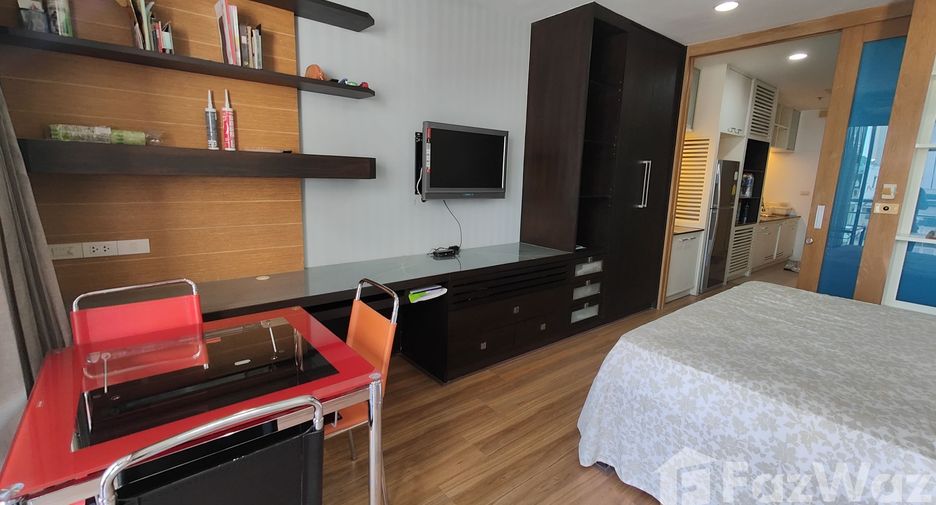 For rent 1 bed condo in Bang Rak, Bangkok