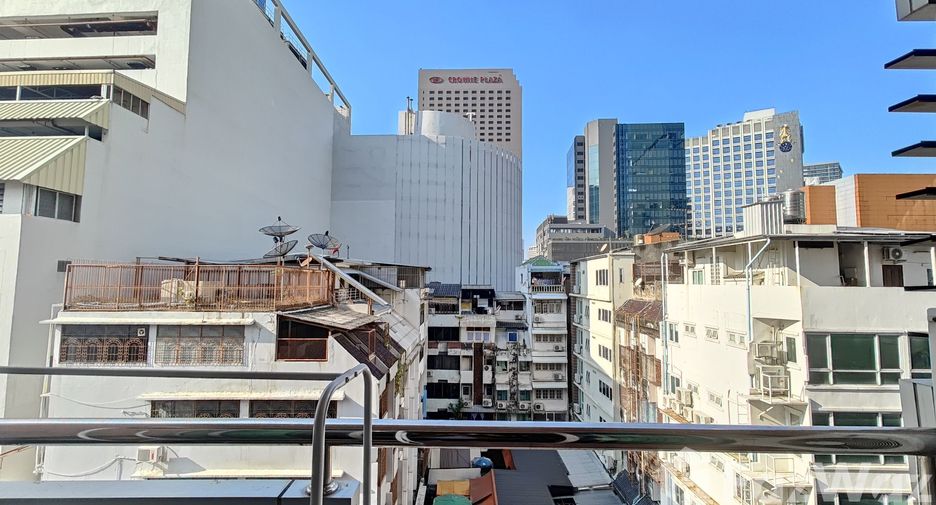 For rent 1 bed condo in Bang Rak, Bangkok