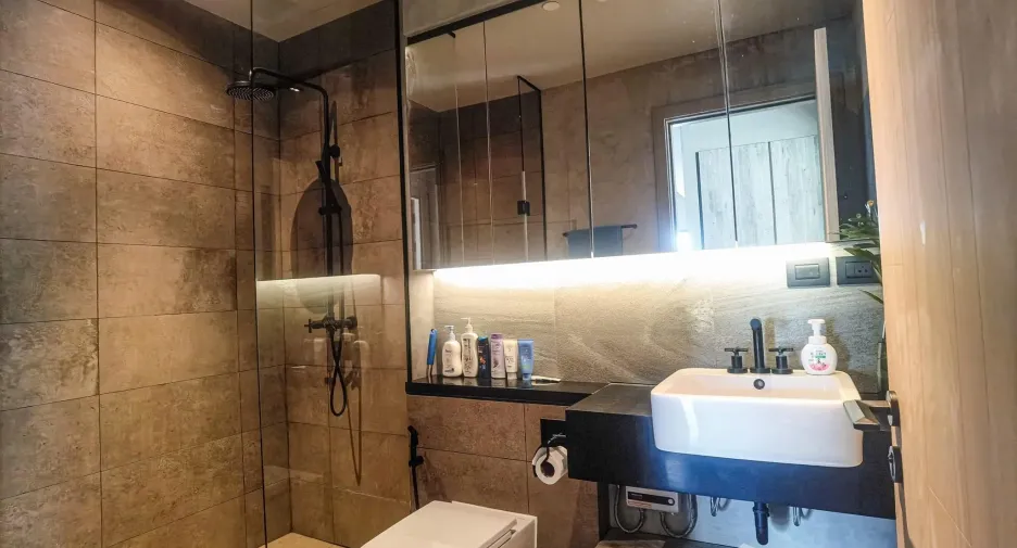 For rent 2 ベッドルーム condo in Watthana, Bangkok
