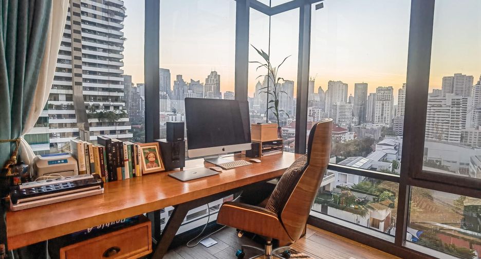 For rent 2 ベッドルーム condo in Watthana, Bangkok