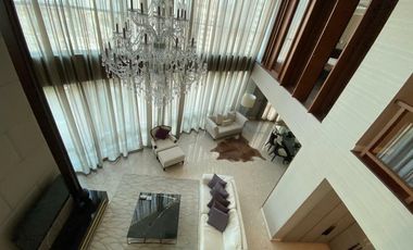 À louer 3 chambres condo à Pathum Wan, Bangkok