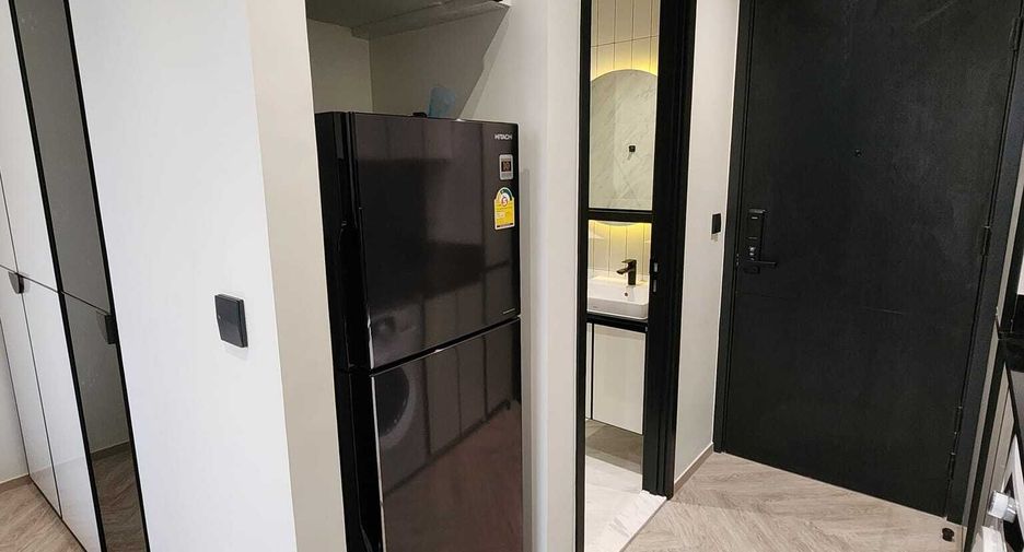 For rent studio condo in Khlong San, Bangkok